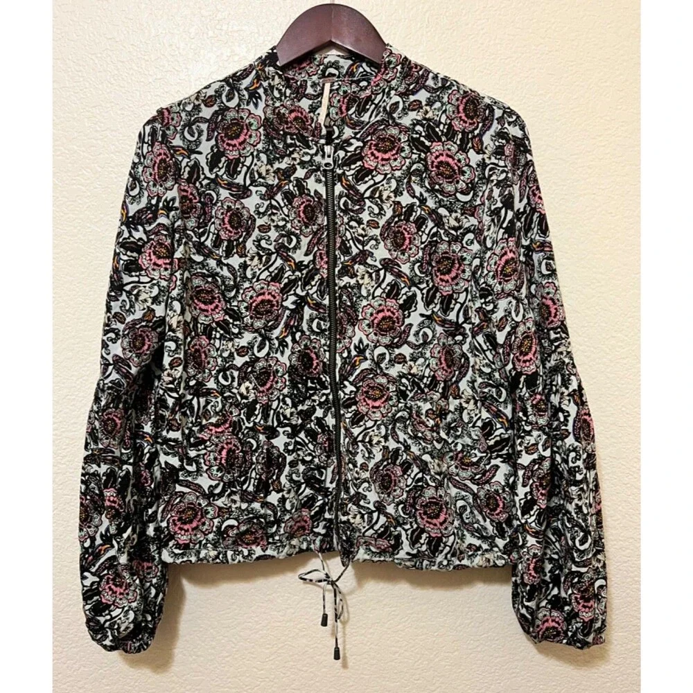 FREE PEOPLE Floral Soft Print Lined Balloon Sleeve Bomber Jacket Boho Preppy XS - Picture 2 of 9